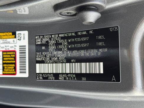 Used 2026 Toyota Sienna LE AWD/4WD image 47