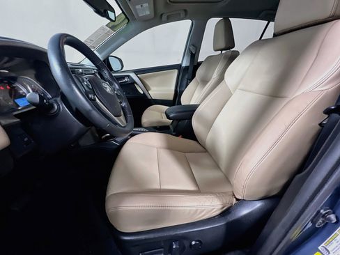Used 2014 Toyota RAV4 Limited FWD image 15
