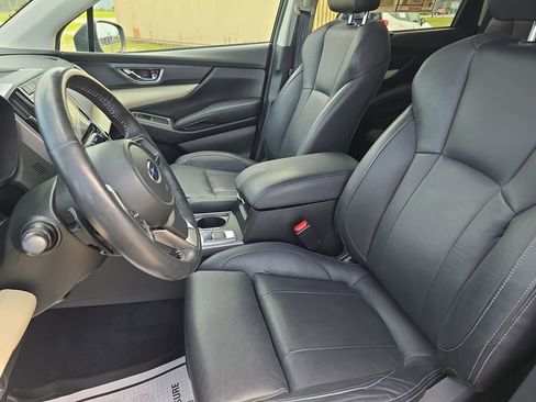 Used 2020 Subaru Ascent Limited w/ Technology Package AWD/4WD image 12
