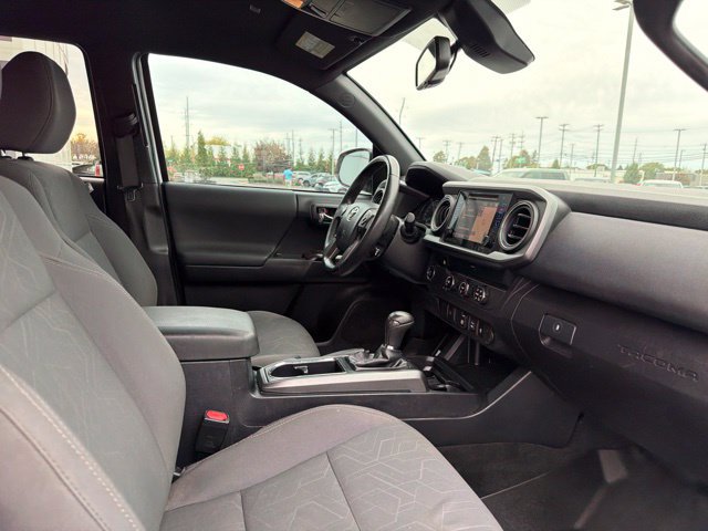 Used 2019 Toyota Tacoma TRD Sport RWD image 32