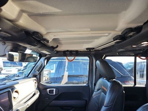 Used 2022 Jeep Gladiator Mojave w/ LED Lighting Group image 9