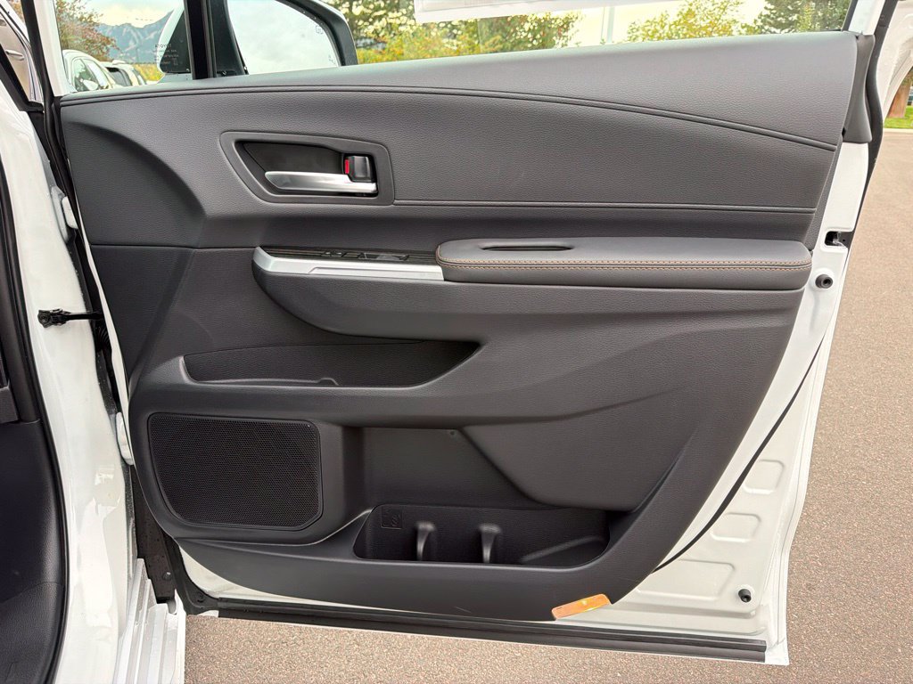 New 2026 Toyota Sienna XLE Woodland Edition AWD/4WD image 11