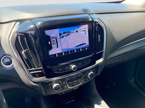 Used 2021 Chevrolet Traverse Premier w/ Redline Edition FWD image 14