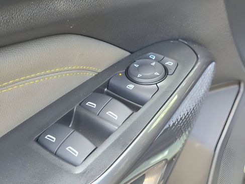 Used 2025 Chevrolet Trax ACTIV w/ Driver Confidence Package image 15