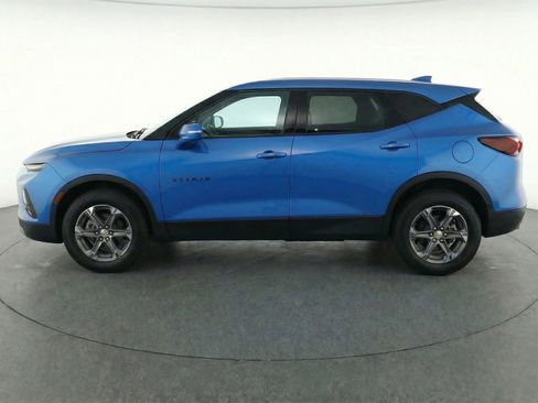 Used 2025 Chevrolet Blazer LT image 5