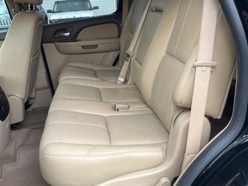 Used 2010 Chevrolet Tahoe LT w/ Luxury Package AWD/4WD image 12