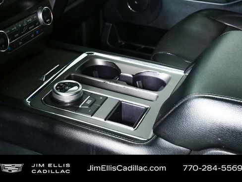 Used 2021 Ford Expedition Max XLT image 17