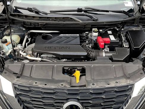 Used 2023 Nissan Rogue SV FWD image 33