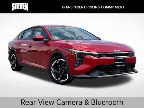 Used 2025 Kia K4 EX FWD image 1