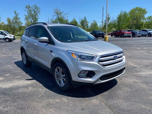 Used 2018 Ford Escape SEL AWD/4WD image 11