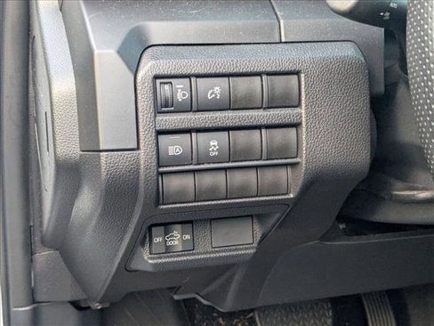 Used 2024 Toyota Tacoma SR AWD/4WD image 11