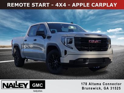 New 2026 GMC Sierra 1500 Pro w/ Graphite Edition