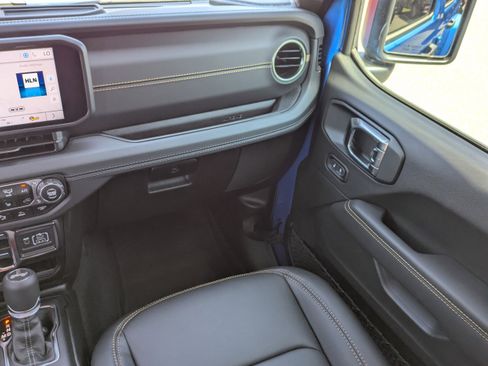 New 2025 Jeep Wrangler Sahara image 18