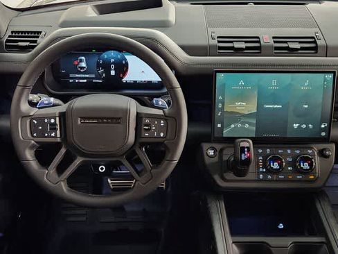 New 2026 Land Rover Defender 110 OCTA AWD/4WD image 43