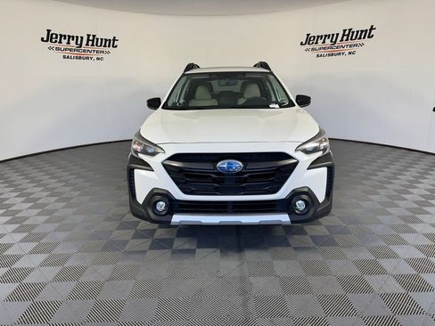 Used 2024 Subaru Outback Limited image 7