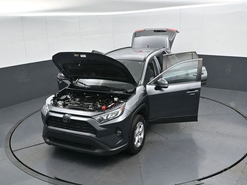 Used 2020 Toyota RAV4 XLE image 50