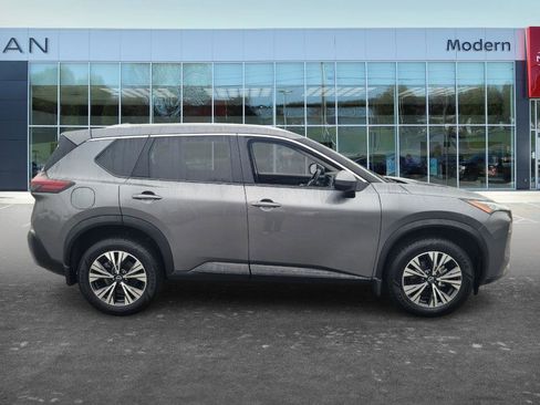 Certified 2023 Nissan Rogue SV w/ SV Premium B Package image 4