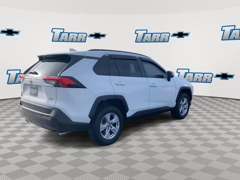 Used 2020 Toyota RAV4 XLE image 8