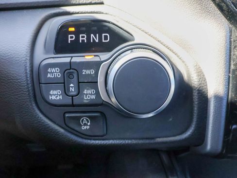 New 2026 RAM 1500 4x4 Crew Cab image 20