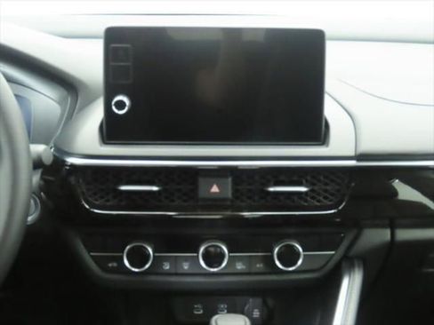 Used 2025 Acura ADX AWD image 16