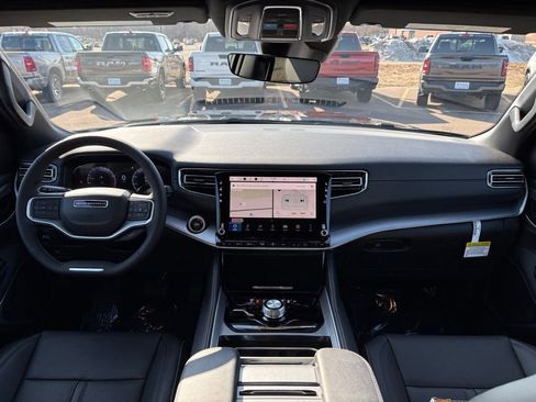 New 2026 Jeep Grand Wagoneer 4WD image 16