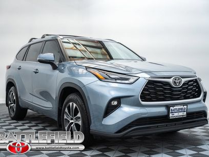 Used 2021 Toyota Highlander XLE