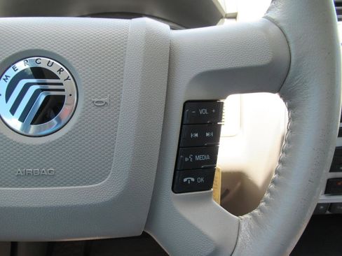 Used 2009 Mercury Mariner Premier AWD/4WD image 25