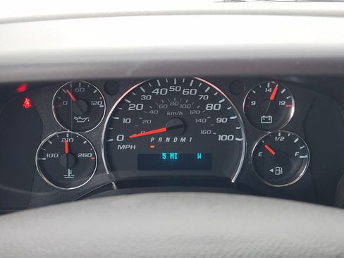 New 2025 Chevrolet Express 3500 LS w/ Chrome Appearance Package image 16