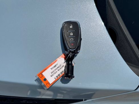 Used 2022 Chevrolet Bolt EUV Premier w/ Launch Edition FWD image 29