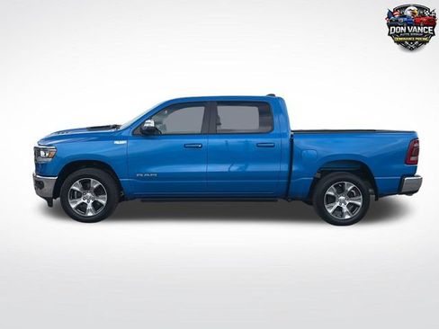 Used 2023 RAM 1500 Laramie AWD/4WD image 3