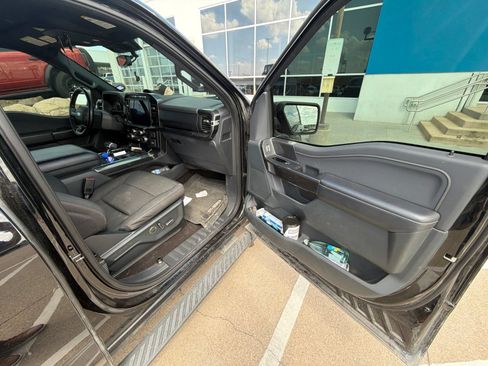 Used 2021 Ford F150 XLT w/ Equipment Group 302A High AWD/4WD image 21