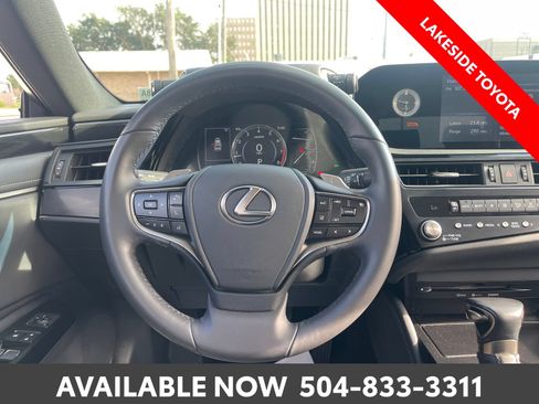 Used 2022 Lexus ES 350 w/ Accessory Package 2 FWD image 17