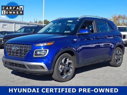 Certified 2023 Hyundai Venue Limited w/ Cargo Package