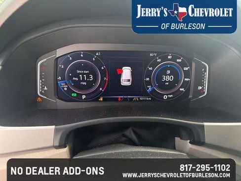 Used 2019 Volkswagen Atlas SEL R-Line FWD image 13