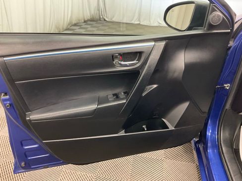 Used 2016 Toyota Corolla S image 9