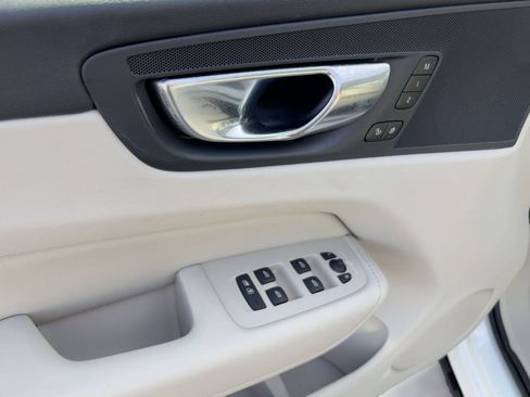 Certified 2023 Volvo XC60 B5 Plus w/ Climate Package image 12