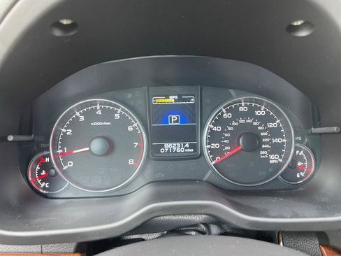 Used 2014 Subaru Outback 3.6R Limited w/ Moonroof Package AWD/4WD image 7