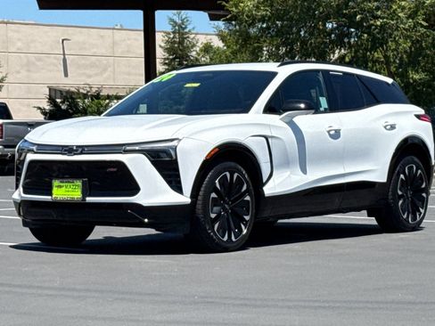 Used 2024 Chevrolet Blazer EV RS AWD/4WD image 16
