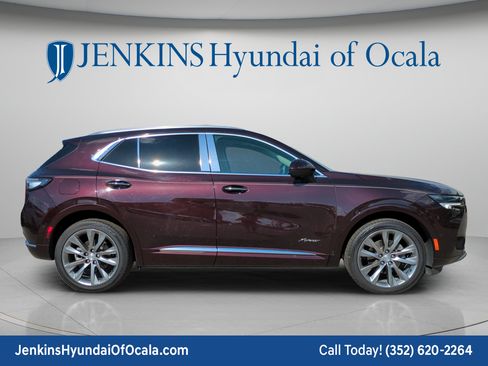 Used 2021 Buick Envision Avenir w/ Technology Package II FWD image 2