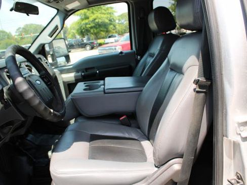 Used 2016 Ford F250 XLT AWD/4WD image 17
