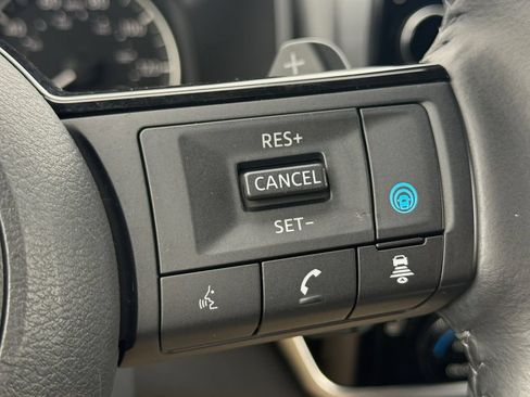 Used 2023 Nissan Rogue SL w/ SL Premium Package AWD/4WD image 19