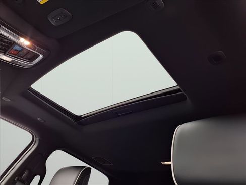 New 2025 RAM 2500 Laramie image 9