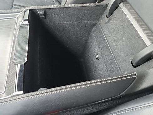 Used 2024 Jeep Wagoneer Series II image 72