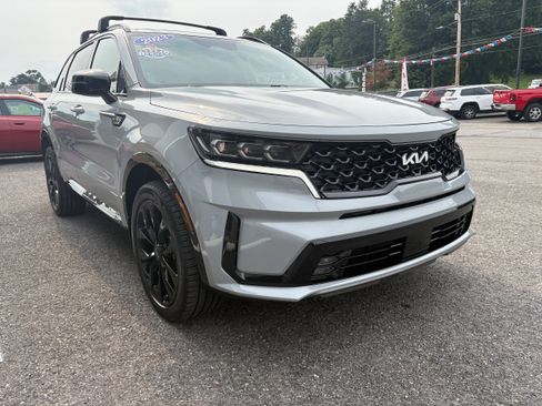 Used 2023 Kia Sorento SX AWD/4WD image 5
