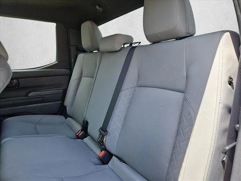 Used 2025 Toyota Tacoma SR5 AWD/4WD image 18