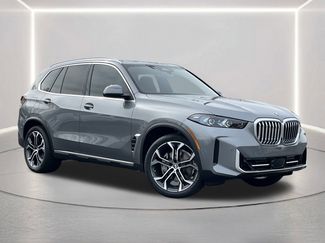 New 2026 BMW X5 sDrive40i w/ Parking Assistance Package video 2