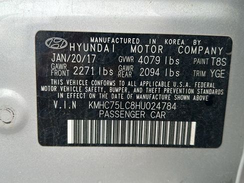 Used 2017 Hyundai Ioniq SEL FWD image 28