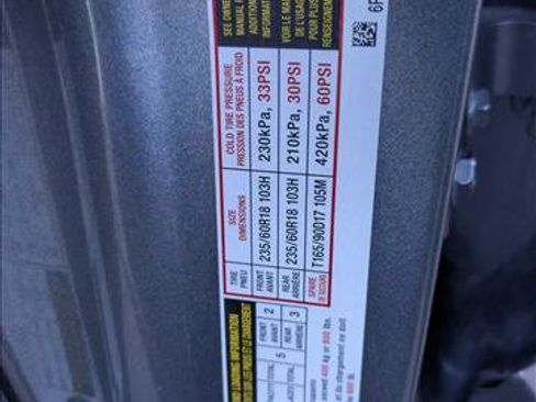 Used 2025 Nissan Rogue SV AWD/4WD image 22
