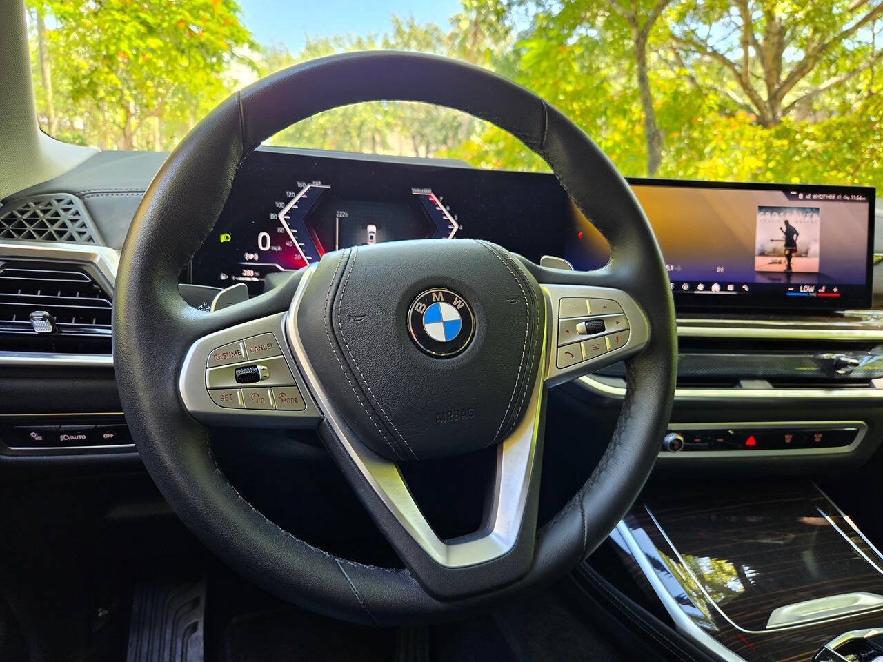 Used 2026 BMW X7 xDrive40i AWD/4WD image 29
