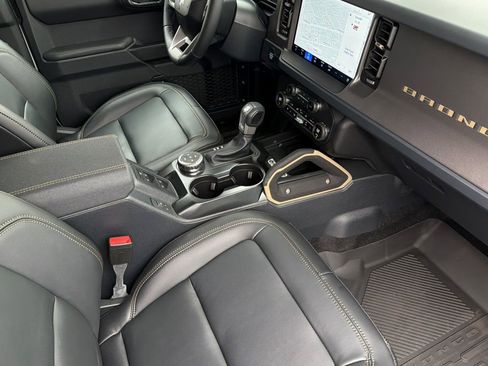 New 2026 Ford Bronco Badlands AWD/4WD image 13
